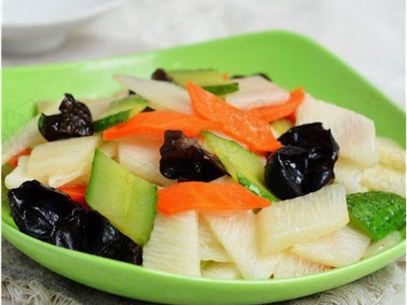 3 Easy Chinese Vegetable Recipes to Warm Your Tummy This Winter!  
3道简单素食中菜谱温暖过冬！
